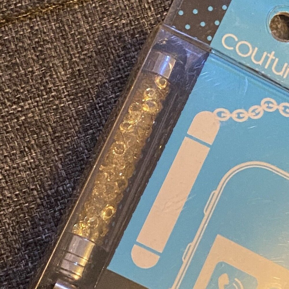 Couture Earphone Stylus Plug - Picture 4 of 5